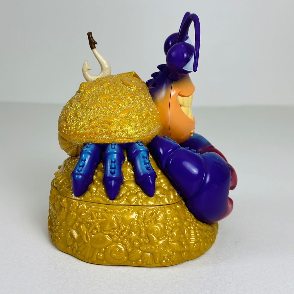 Disney Moana Tamatoa Shiny Crab Jewelry Box with Ring Gold Purple Figure - Picture 3 of 16